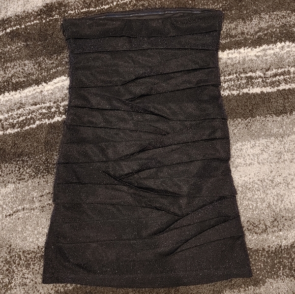 Dynamite bodycon dress - Picture 2 of 3